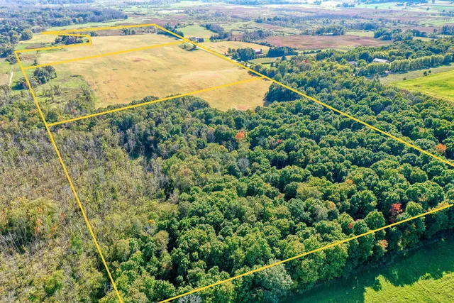 $1 | Lt1-3 North Crawfish Road, Ixonia, WI 53036