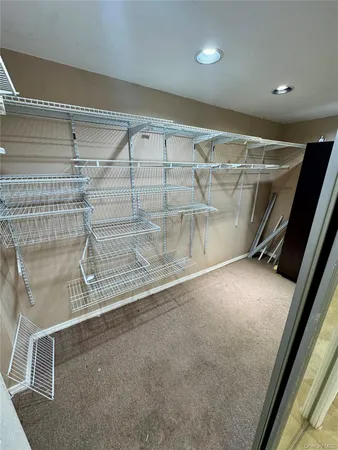 $2,500 | 15 New York Avenue, Bay Shore, NY 11706