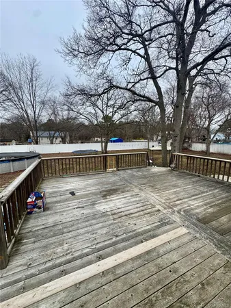 $2,500 | 15 New York Avenue, Bay Shore, NY 11706