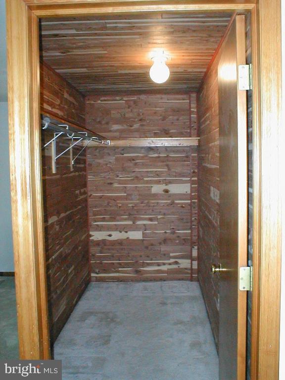 378 Ironstone Ridge Road Lancaster, PA 17603 - Photo 14 of 17