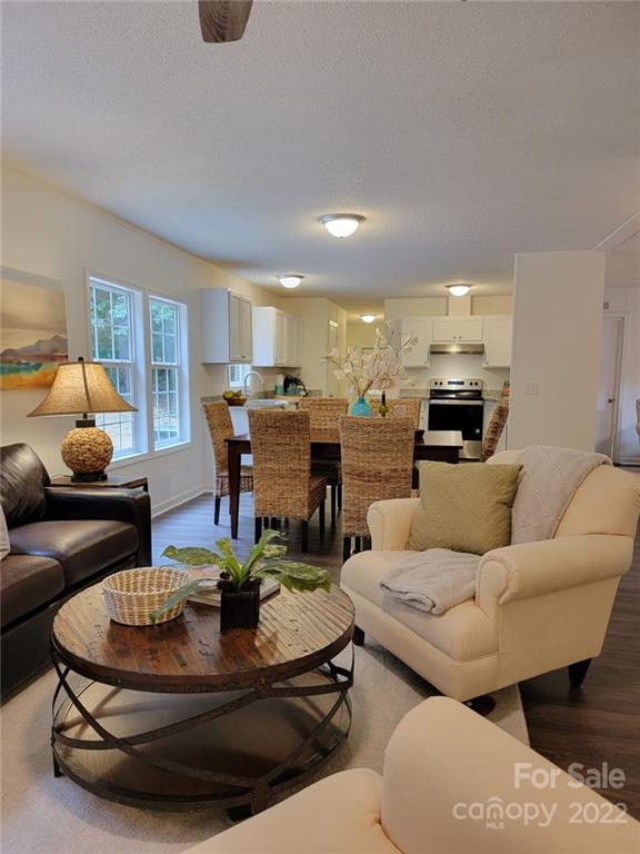 10450 Single Tree Lane Davidson, NC 28036 - Photo 14 of 34 Gallery Image 14