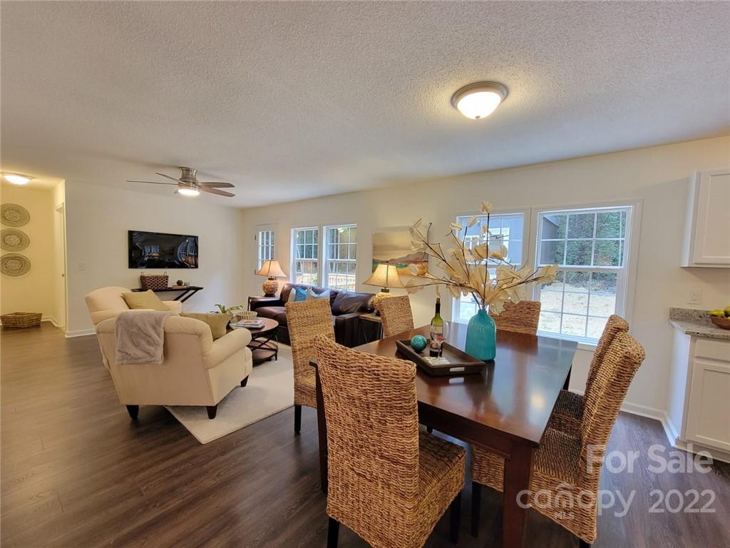 10450 Single Tree Lane Davidson, NC 28036 - Photo 8 of 34 Gallery Image 8