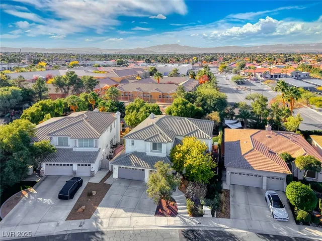 $635,000 | 123 Ultra Drive, Henderson, NV 89074