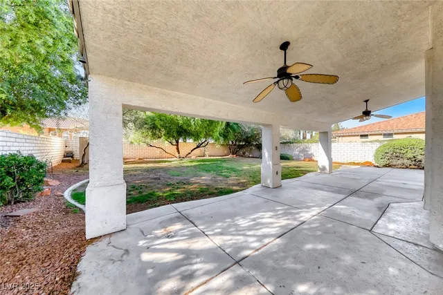 $635,000 | 123 Ultra Drive, Henderson, NV 89074