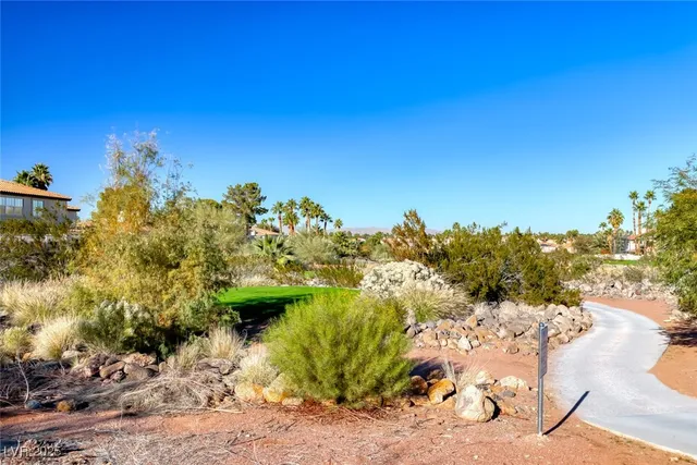 $635,000 | 123 Ultra Drive, Henderson, NV 89074