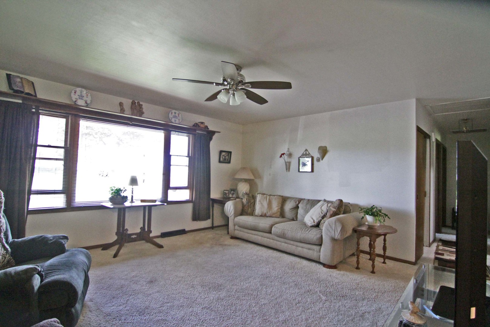 1504 North 1329th Road Streator, IL 61364 - Photo 3 of 27
