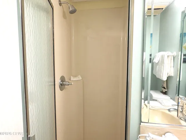 $200,000 | 520 North Richard Jackson Boulevard, Unit 1711, Panama City Beach, FL 32407