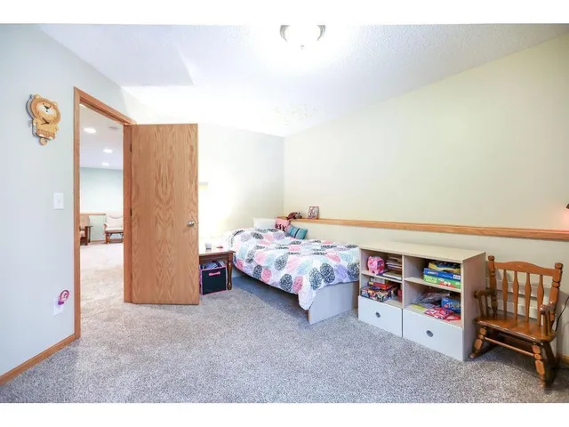 $2,350 | 11186 Woods Edge Avenue, Becker, MN 55308