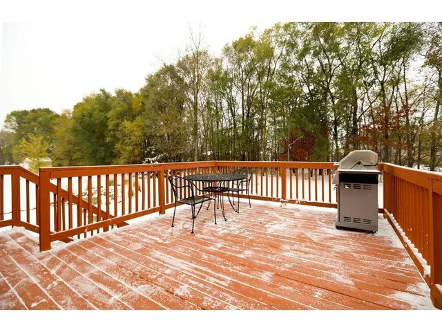 $2,350 | 11186 Woods Edge Avenue, Becker, MN 55308