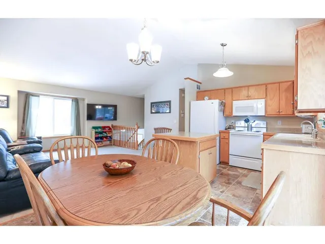 $2,350 | 11186 Woods Edge Avenue, Becker, MN 55308