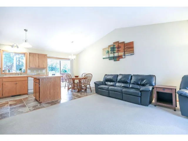 $2,350 | 11186 Woods Edge Avenue, Becker, MN 55308