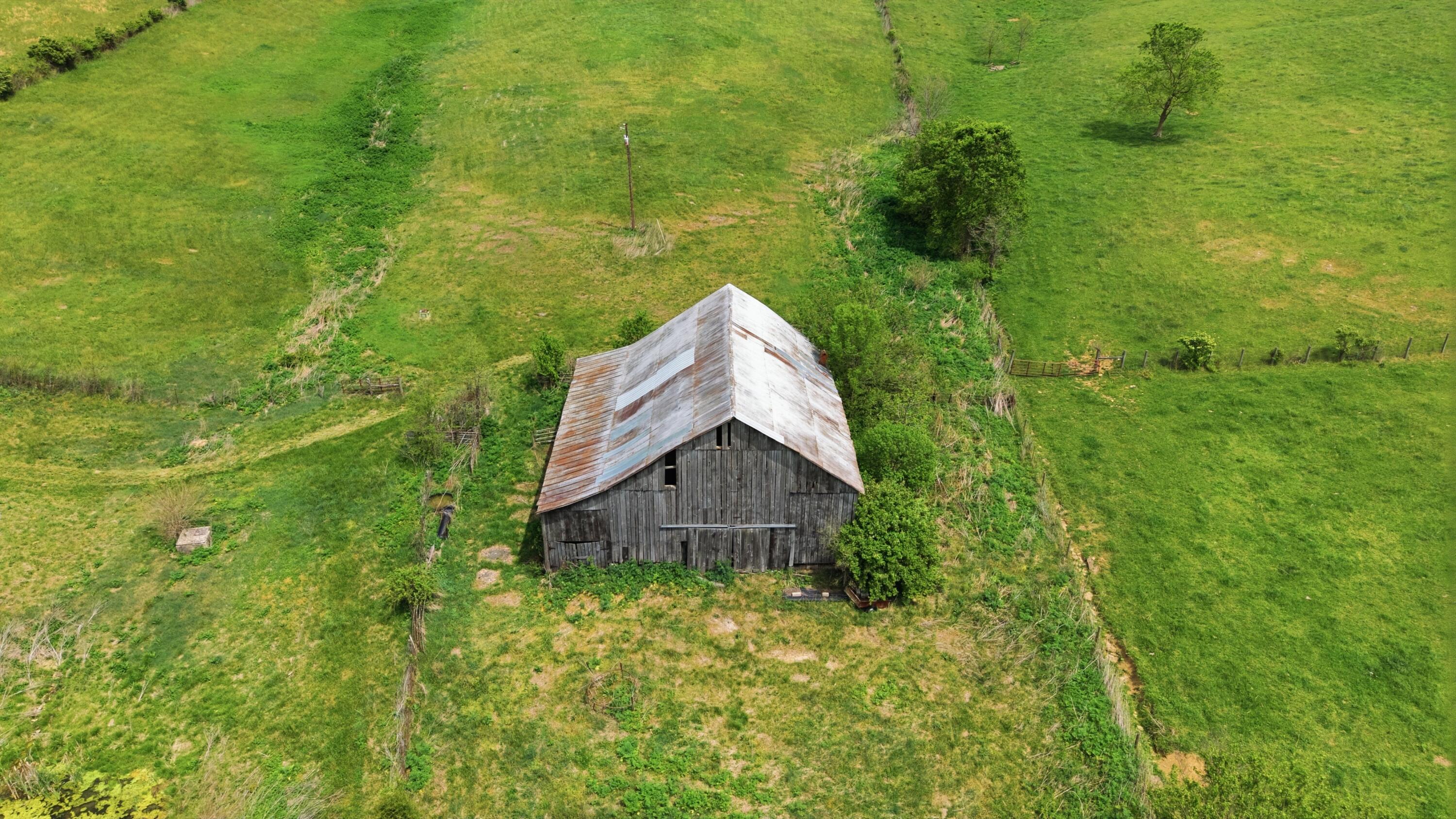 650 Gillispie Road Mount Sterling, KY 40353 - Photo 20 of 37 019_dji_20260427125519_0630_d