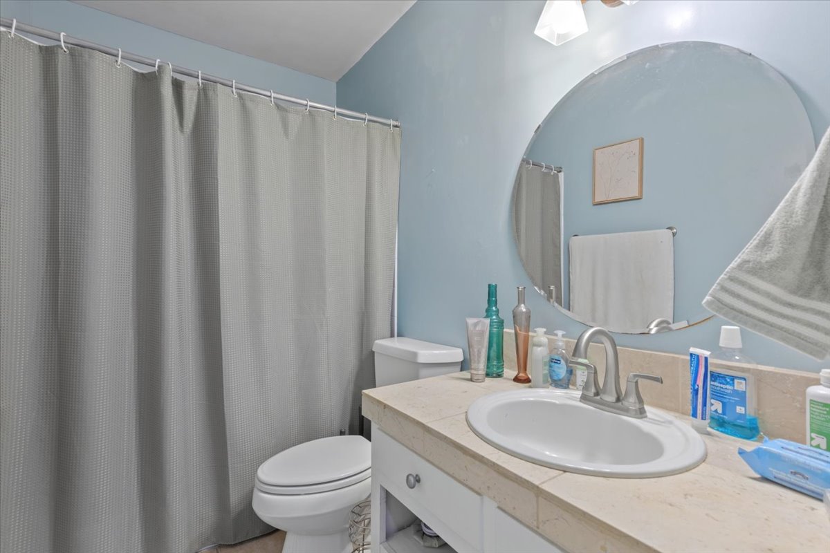 6307 Shadow Valley Drive Austin, TX 78731 - Photo 11 of 24