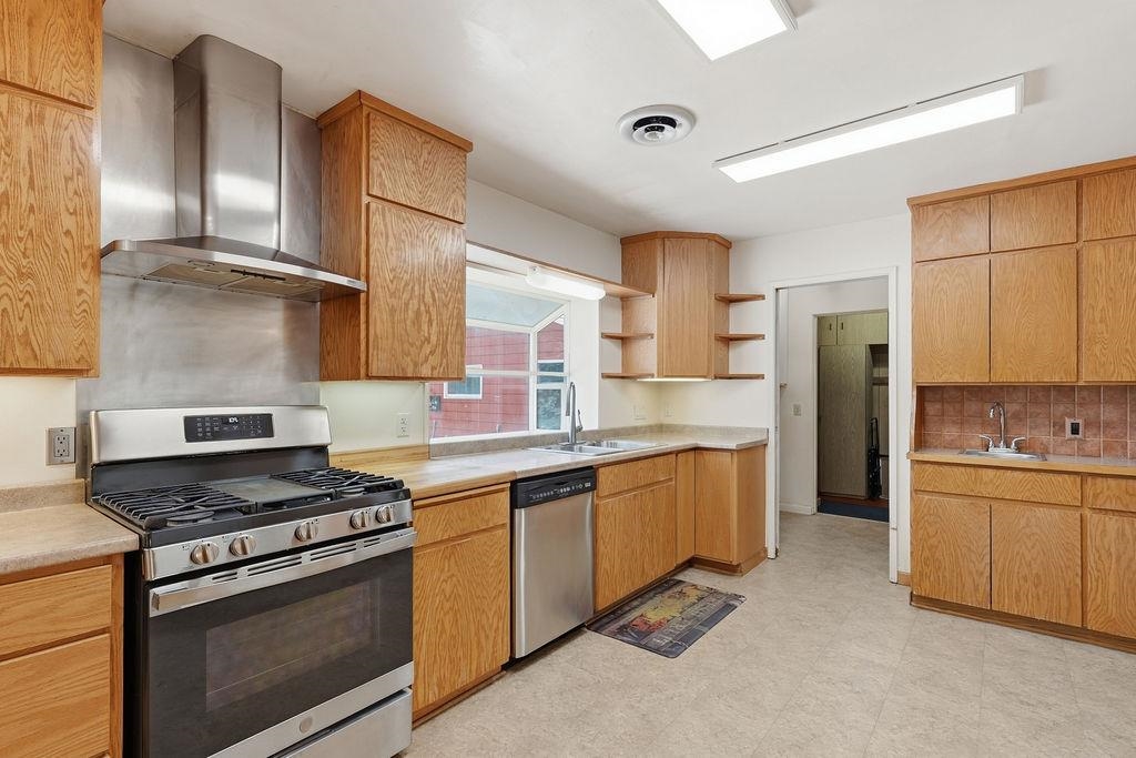 2717 South Raymond Road Spokane, WA 99206 - Photo 11 of 50 Gallery Image 11