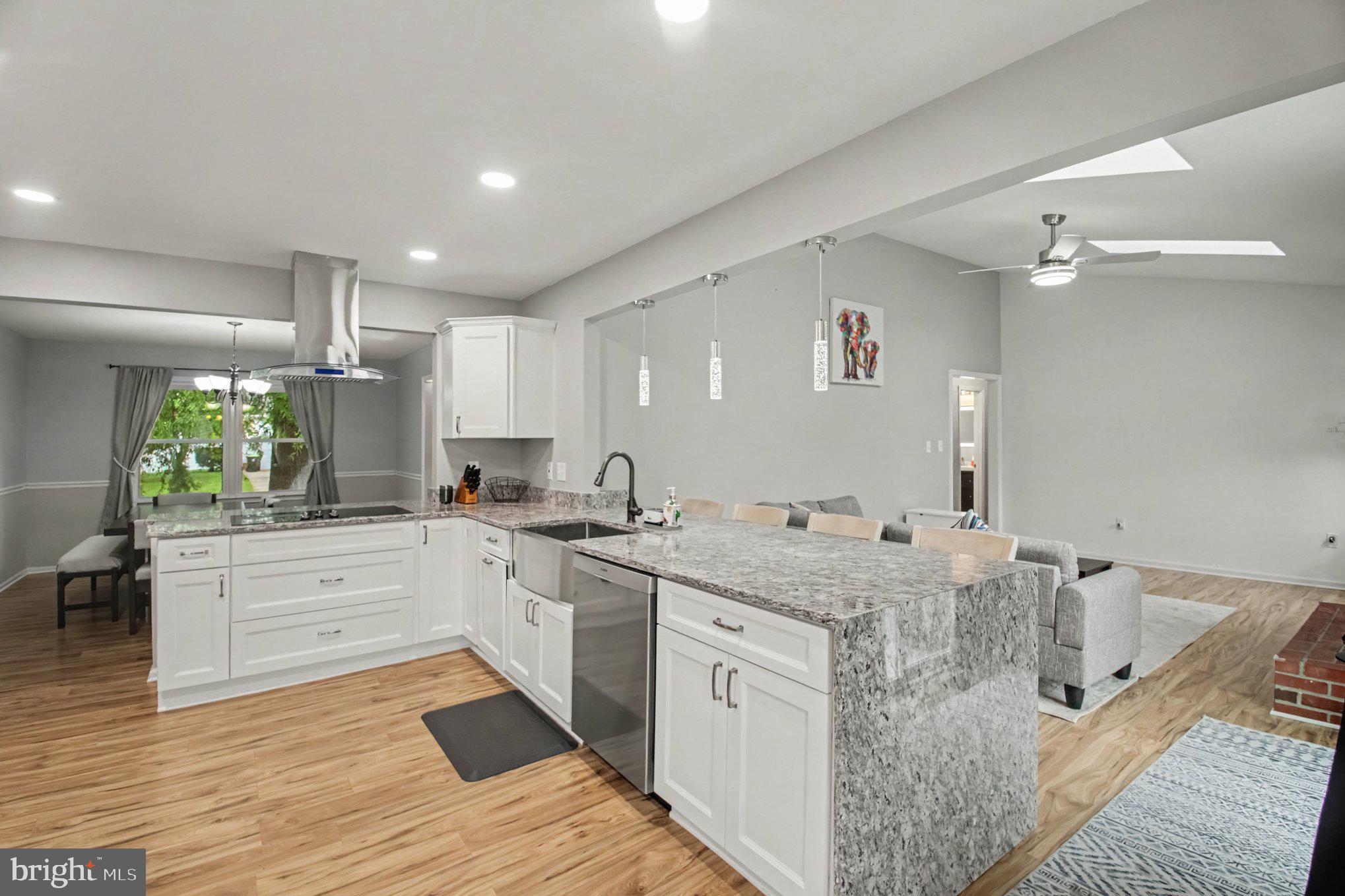 3901 Copperleaf Road Fredericksburg, VA 22407 - Photo 10 of 29 Kitchen with Granite Countertops & Waterfall Edge