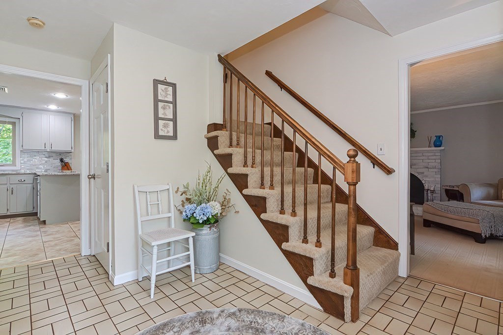 115 Dalton Road Holliston, MA 01746 - Photo 10 of 42 Gallery Image 10
