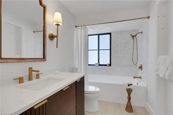 $1,195,000 | 120 Albatross Street, Fort Myers Beach, FL 33931