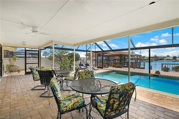 $1,195,000 | 120 Albatross Street, Fort Myers Beach, FL 33931