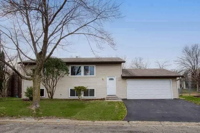 $339,900 | 4429 Slater Road, Eagan, MN 55122