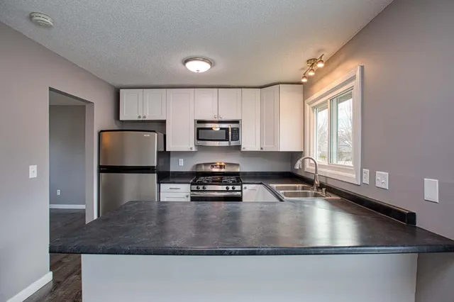 $339,900 | 4429 Slater Road, Eagan, MN 55122