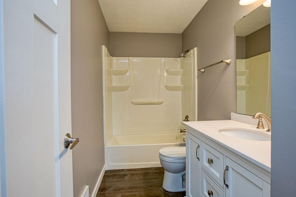 4429 Slater Road Eagan, MN 55122 - Photo 17 of 25