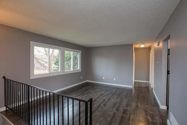 $339,900 | 4429 Slater Road, Eagan, MN 55122