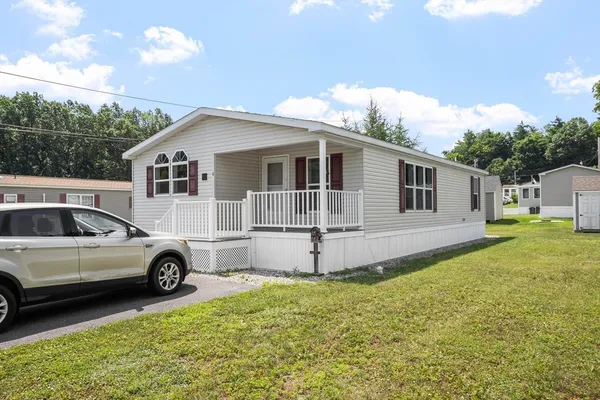 $287,500 | 4 Asher Lane, Pepperell, MA 01463