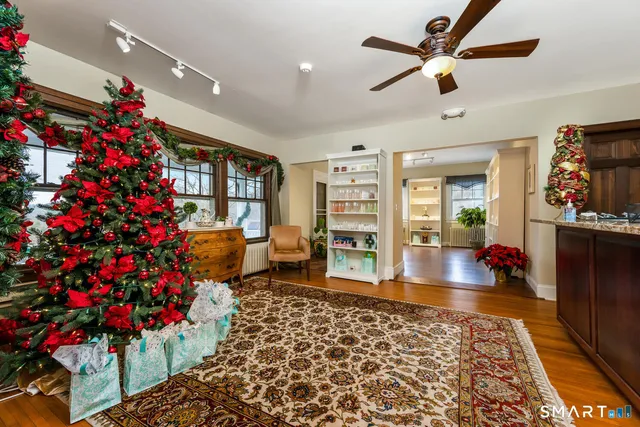 $1,199,000 | 475 Danbury Road, Wilton, CT 06897