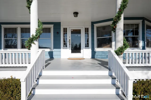 $1,199,000 | 475 Danbury Road, Wilton, CT 06897