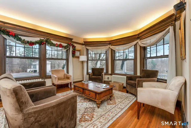 $1,199,000 | 475 Danbury Road, Wilton, CT 06897