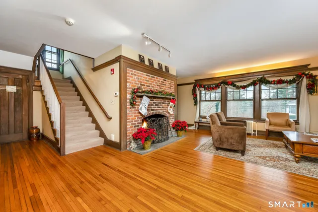 $1,199,000 | 475 Danbury Road, Wilton, CT 06897