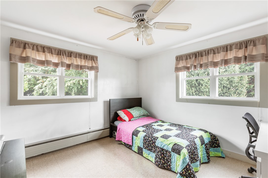 332 Vineyard Road Warwick, RI 02889 - Photo 12 of 31 Gallery Image 12