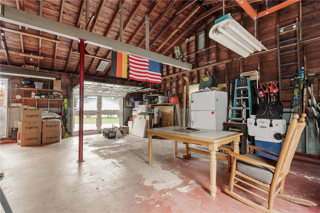 332 Vineyard Road Warwick, RI 02889 - Photo 20 of 31 Gallery Image 20