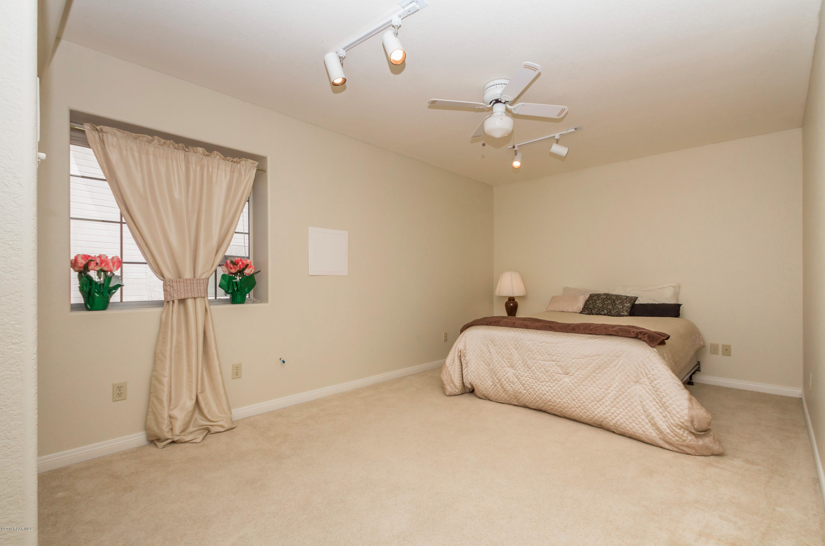 258 Whisper Ridge Road Prescott, AZ 86301 - Photo 14 of 28 015_Bedroom 4