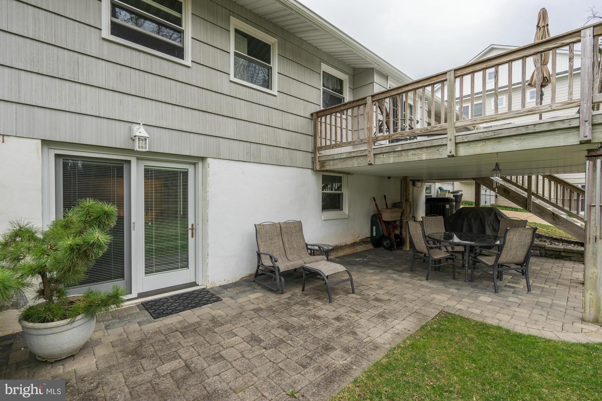 606 Kingsley Road Southwest Vienna, VA 22180 - Photo 26 of 29 Exterior (Rear)