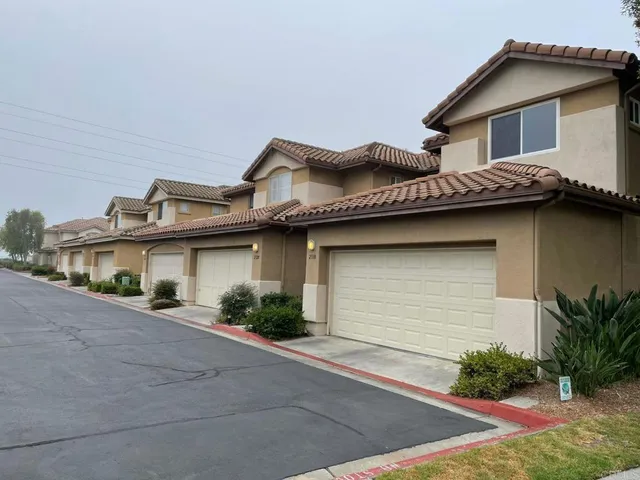 $4,200 | 2338 Lago Ventana, Chula Vista, CA 91914