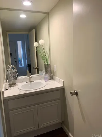 $4,200 | 2338 Lago Ventana, Chula Vista, CA 91914