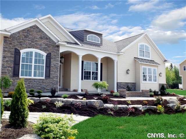4 R Mistral Circle Liverpool, NY 13090 - Photo 31 of 50