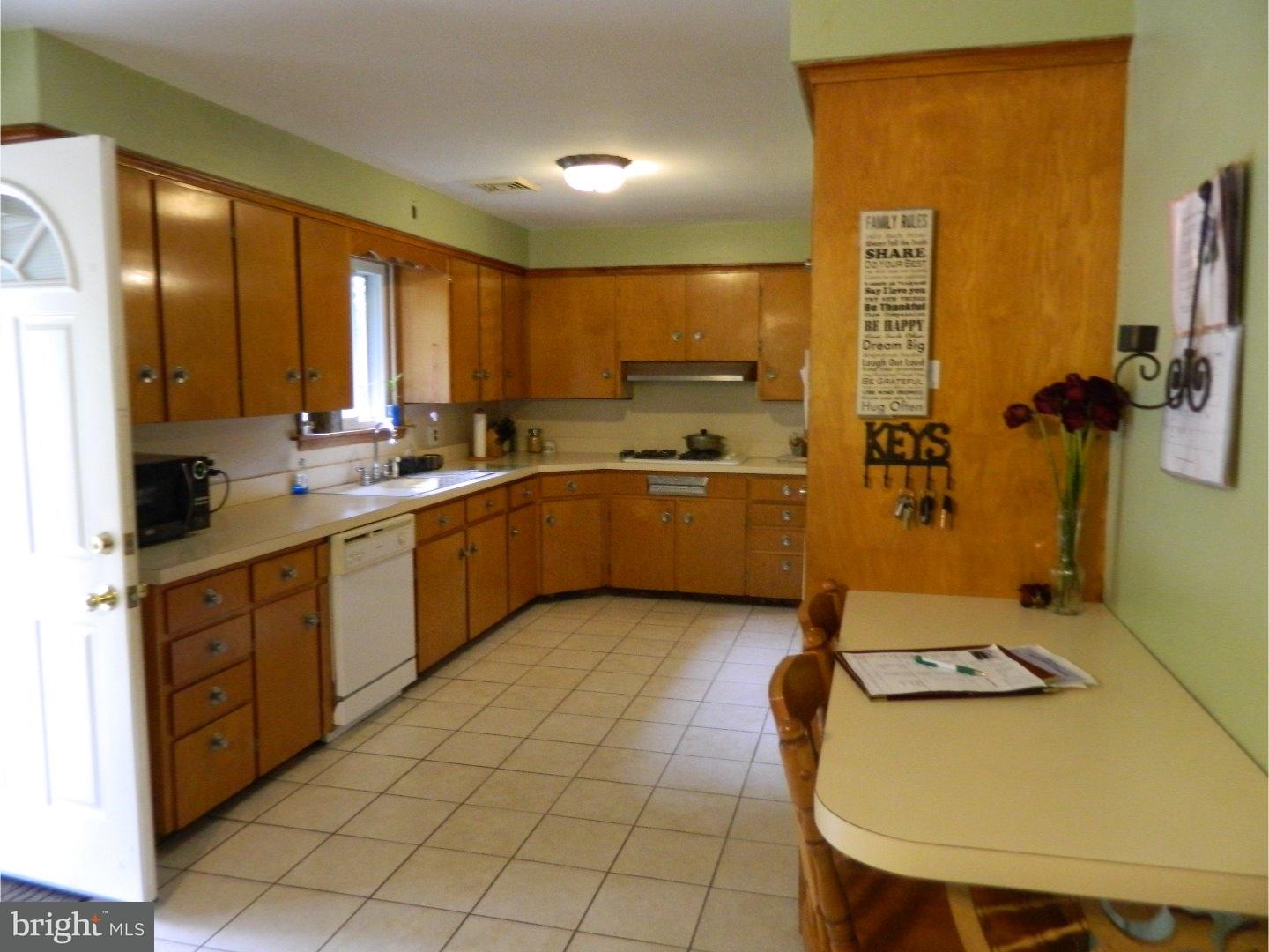 110 Hammonton Road Buena, NJ 08310 - Photo 4 of 13 Gallery Image 4