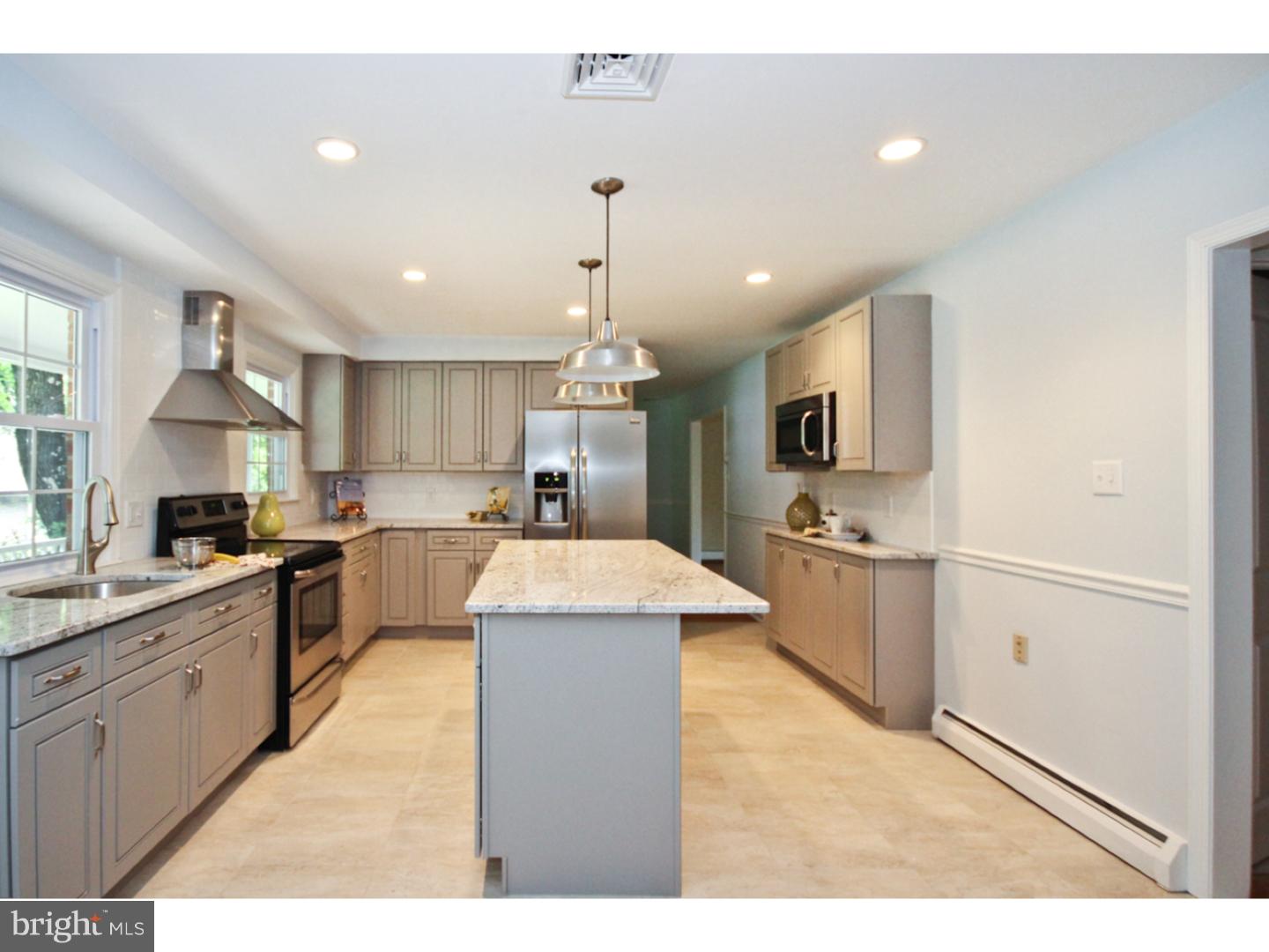 256 Howarth Road Media, PA 19063 - Photo 9 of 25 Kitchen