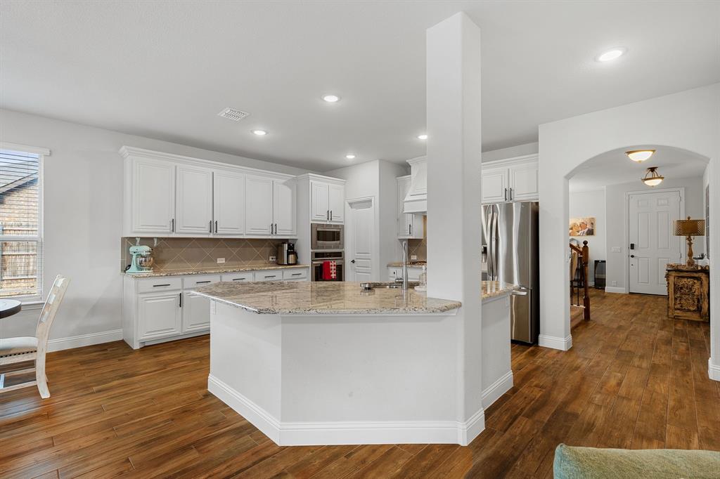 7228 Windy Ridge Drive Fort Worth, TX 76123 - Photo 11 of 38