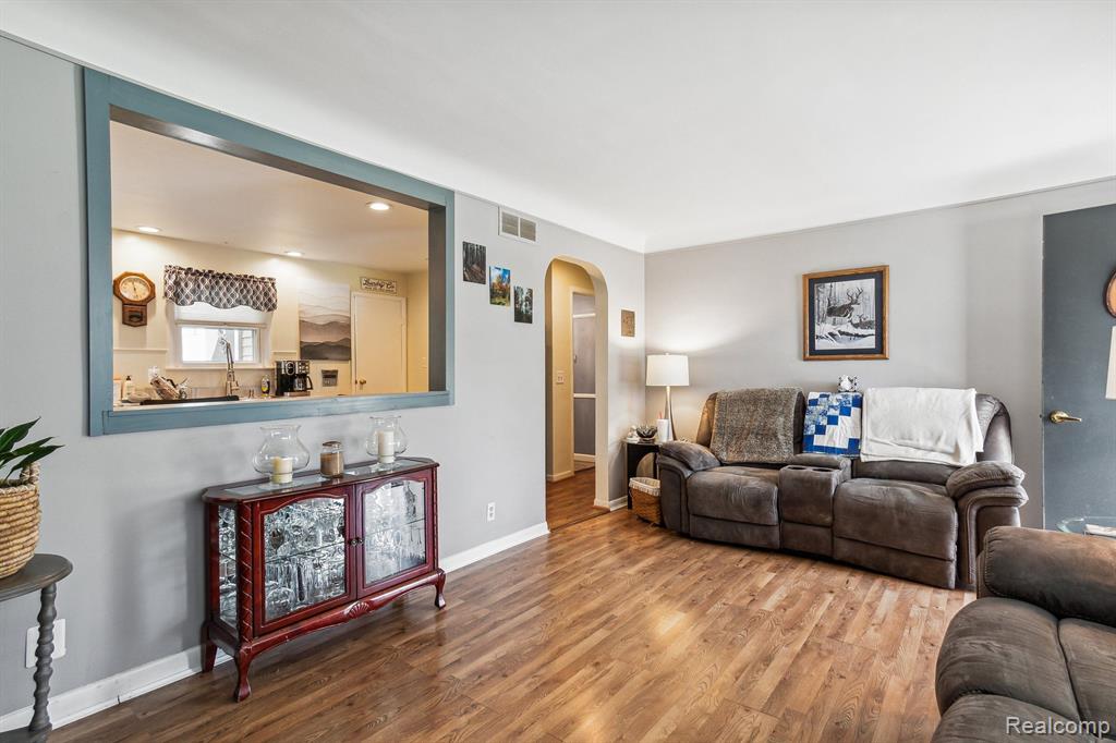 6275 North Beck Road Canton, MI 48187 - Photo 15 of 31