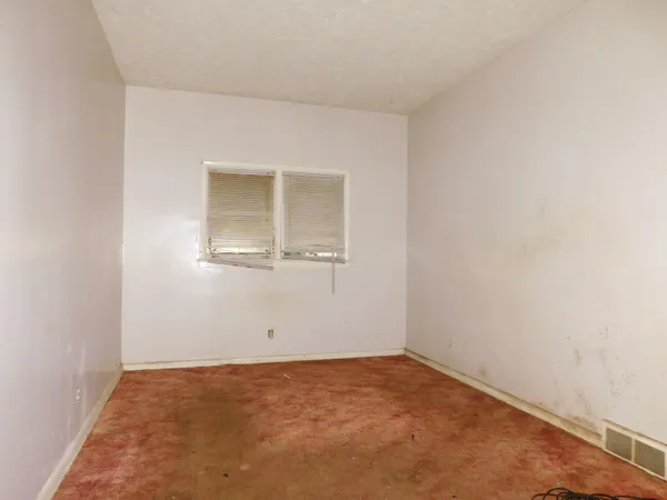 $99,000 | 276 McKinley Avenue North, Battle Creek, MI 49017