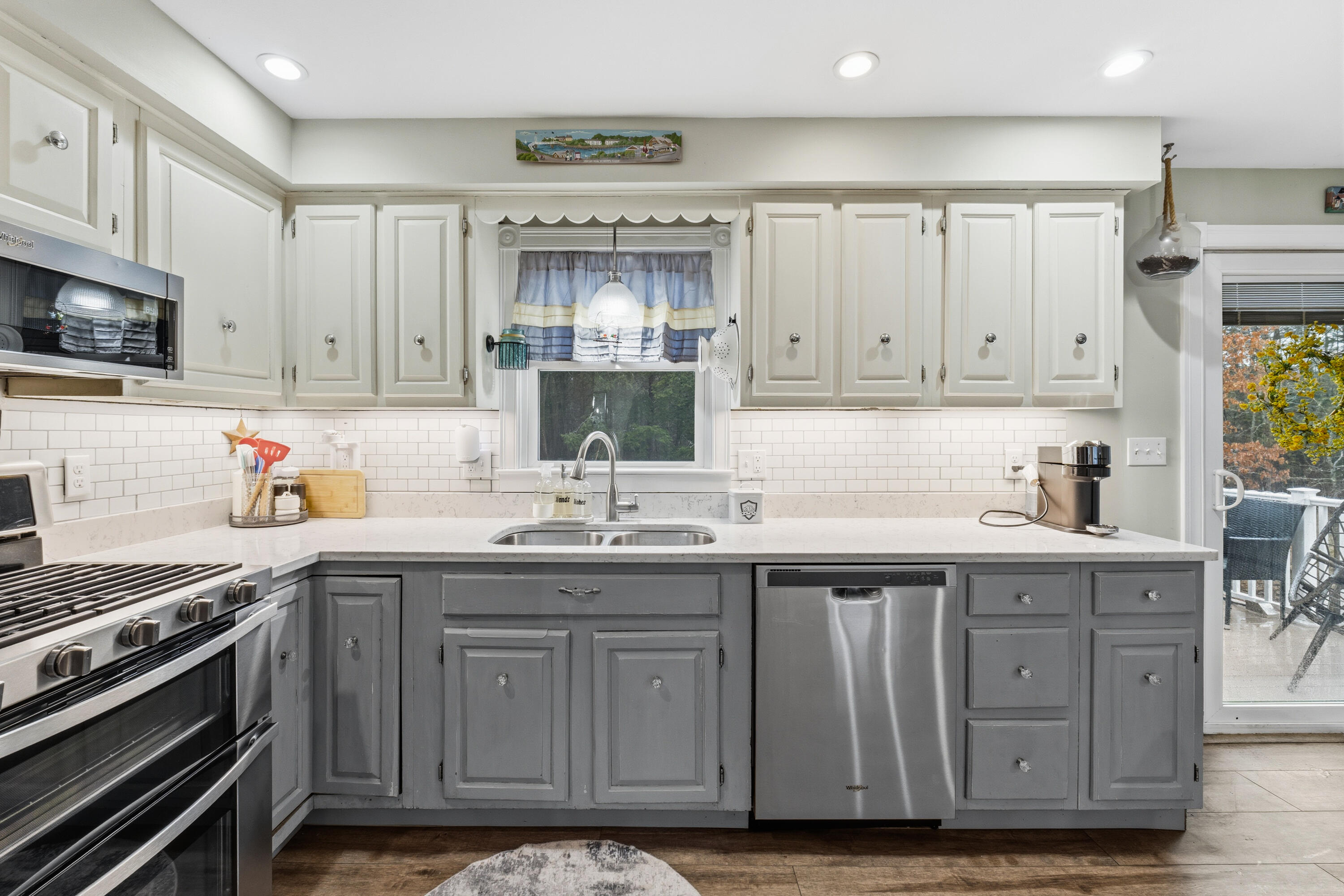 6 Clyde Road York, ME 03909 - Photo 14 of 69 6 Clyde Rd_114