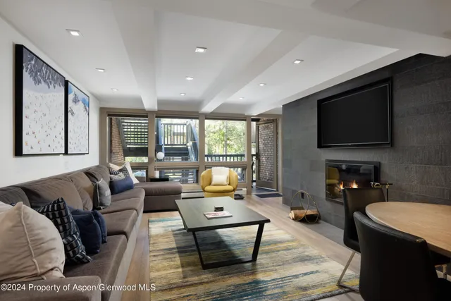 $18,000 | 124 West Hyman Avenue, Unit 2B, Aspen, CO 81611