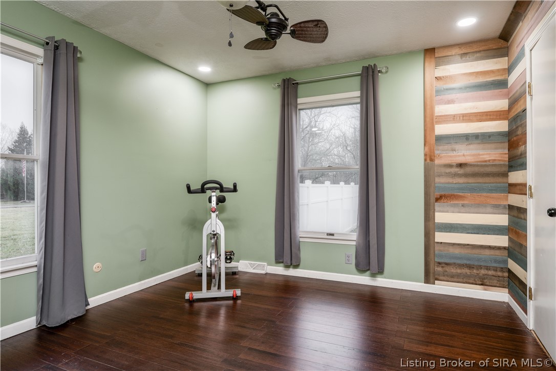 425 Weaver Road Memphis, IN 47143 - Photo 19 of 34