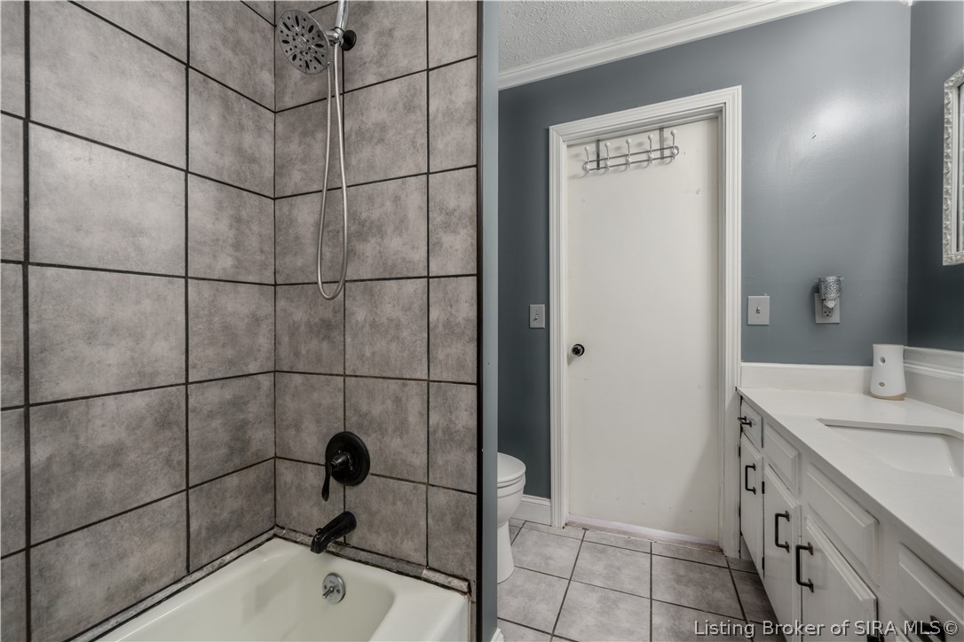 425 Weaver Road Memphis, IN 47143 - Photo 22 of 34