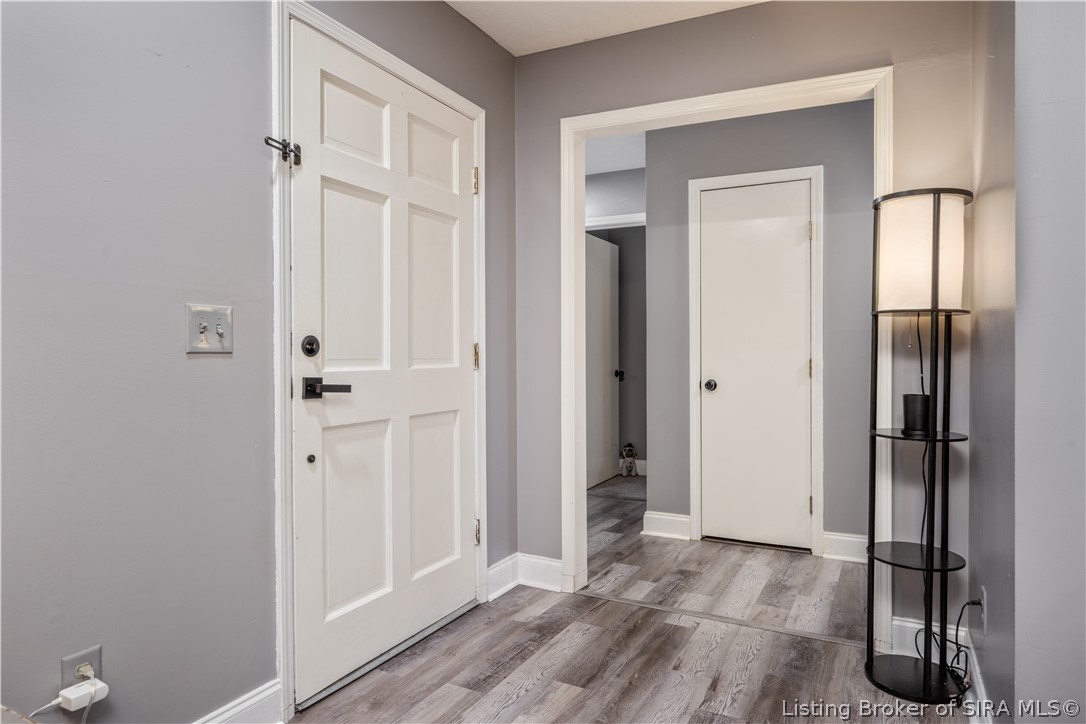 425 Weaver Road Memphis, IN 47143 - Photo 4 of 34