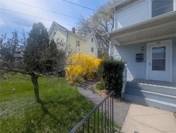 $2,000 | 84 Orange Avenue, Walden, NY 12586