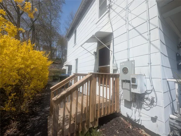 $2,000 | 84 Orange Avenue, Walden, NY 12586